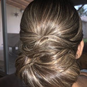 Meet your Posher, Ana